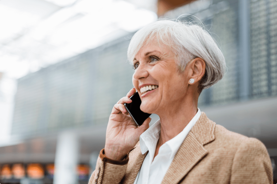 woman-phone